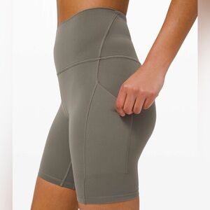Lululemon Align High Rise Short with Pockets 8"